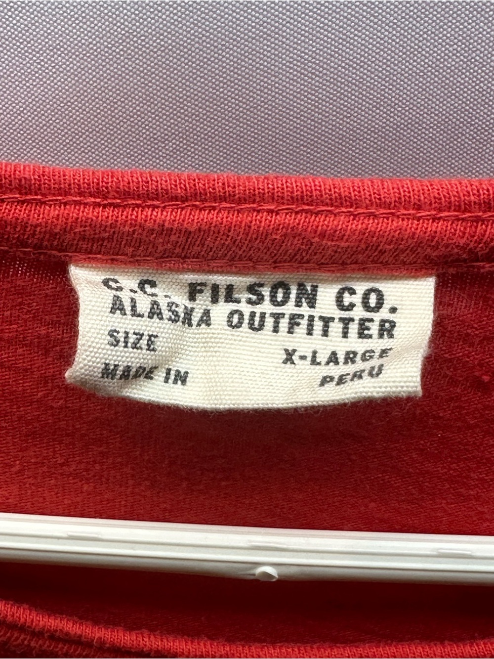 Filson Alaska Outfitter Red T-Shirt Men’s XL Vintage Style Outdoor Tee - Picture 3 of 5
